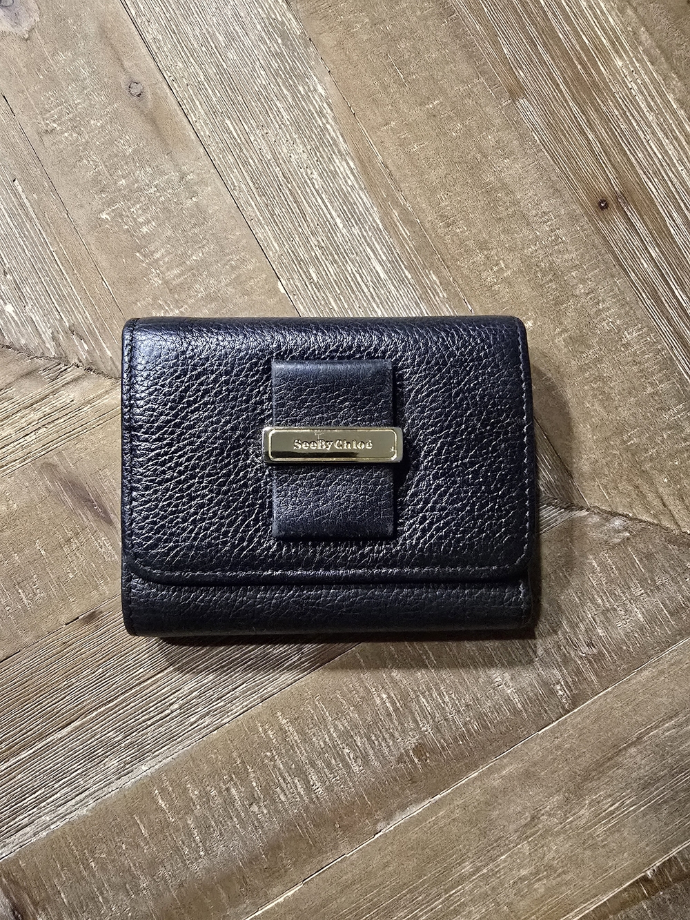 See by Chloé Black Grained Leather Trifold Wallet - Excellent Condition (COA!)